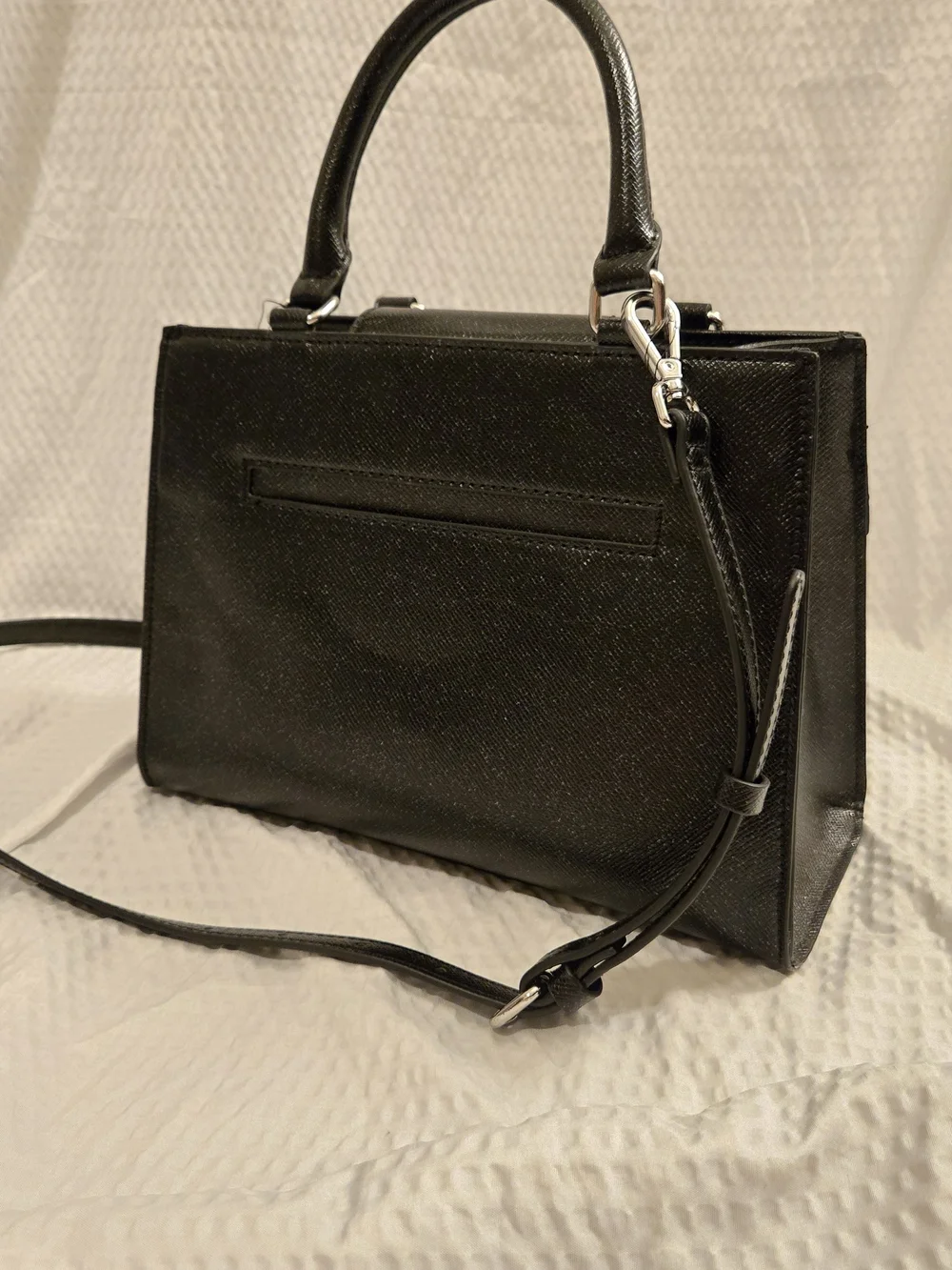 Guess satchel black